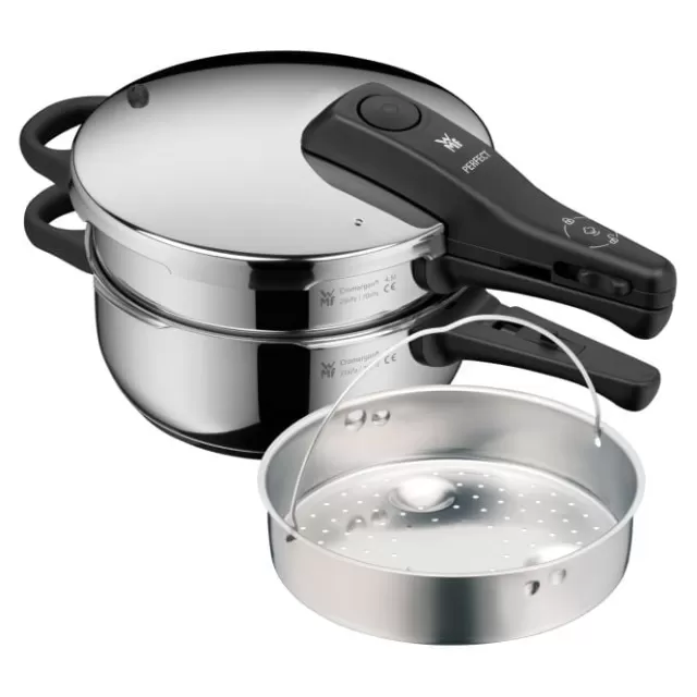Perfect One Pot Schnellkochtopf-Set mit Dampfgareinsatz, 22 cm, 4,5 und 3,0 Liter, stapelbar | WMF Outlet